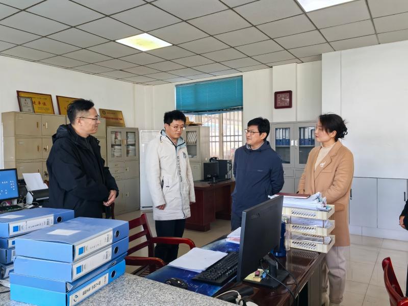 省农普办来六安调研四农普综合试点入户登记及冬油菜生产情况